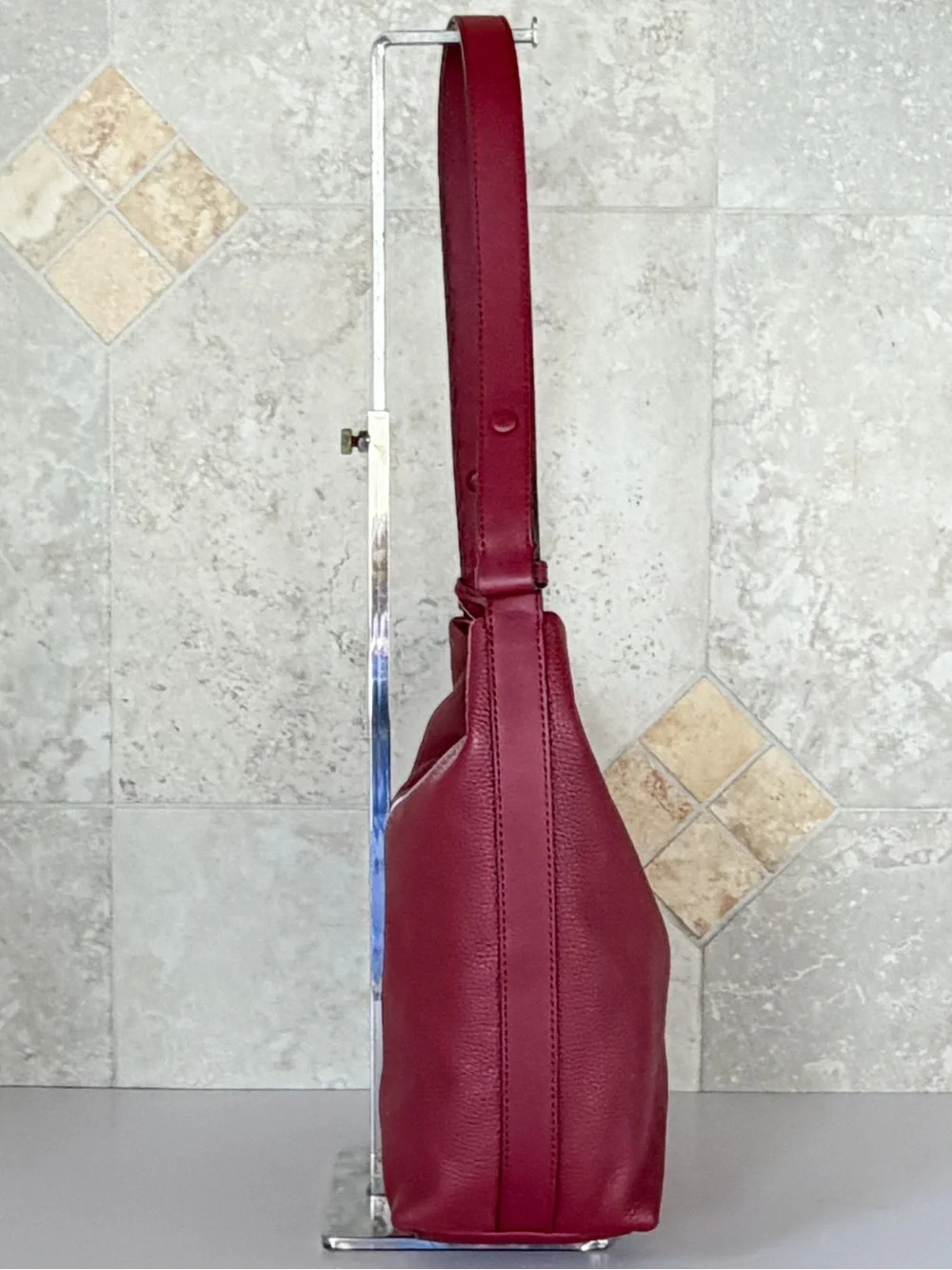 Michael kors Roey MD Bucket Slouchy Hobo Shoulder Bag Maroon